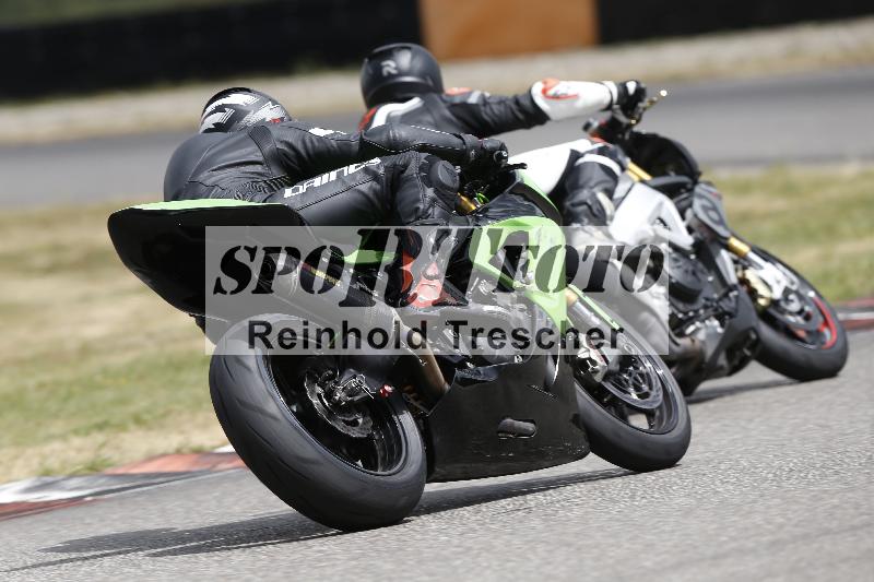 Archiv-2025/32 07.07.2025 Plüss Moto Sport ADR/Einsteiger/backside